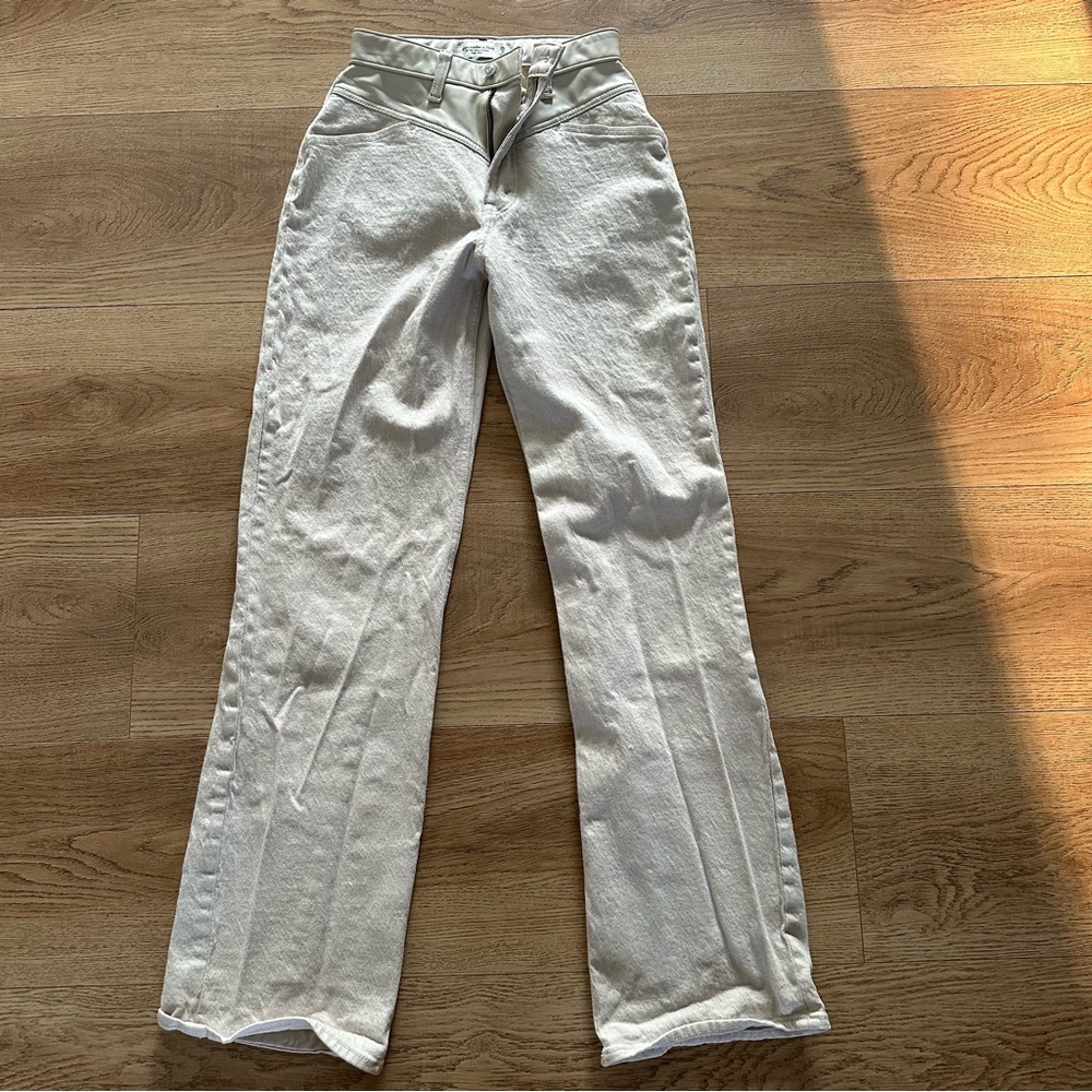 Abercrombie & Fitch The '90s Relaxed Jean 25L